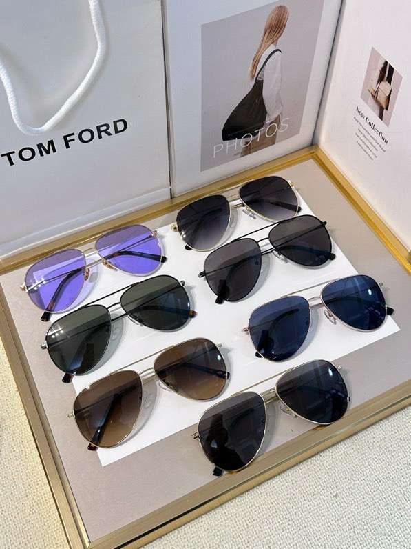 Picture of Tom Ford Sunglasses _SKUfw54317448fw